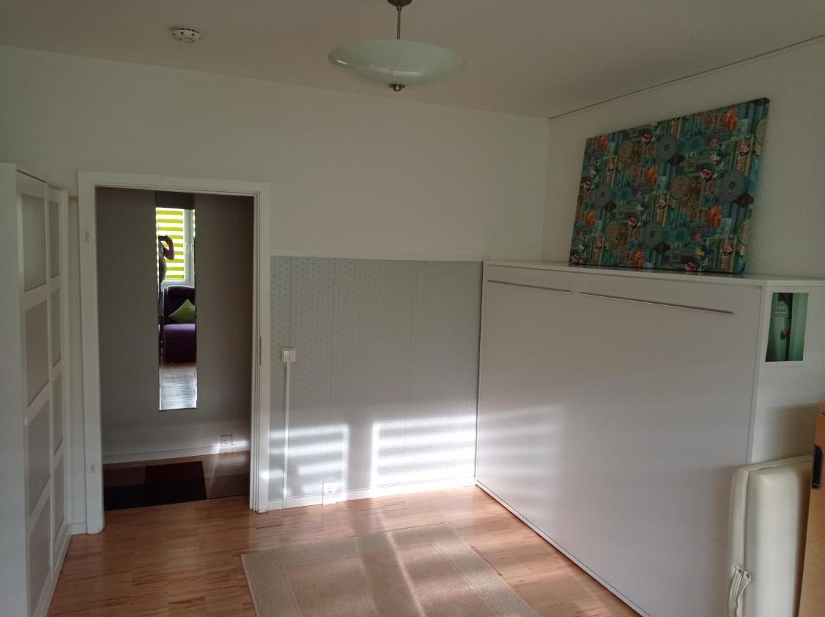 Ferienwohnung Fuer 1-3 Personen In Berlin, Naehe U Friedrichsfelde Dış mekan fotoğraf